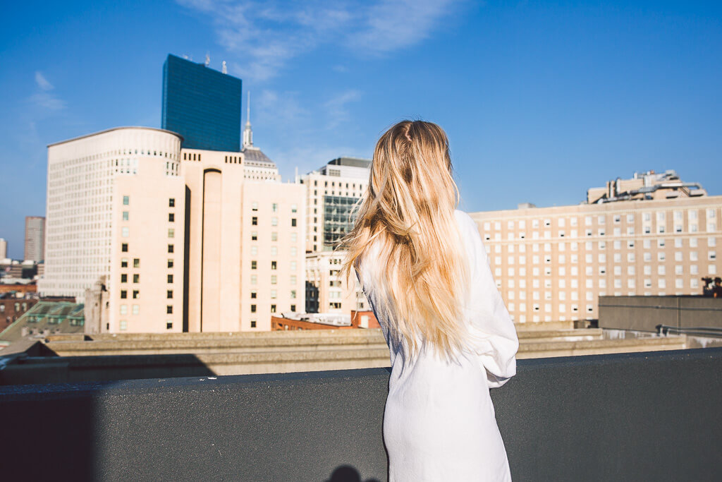 janni-deler-rooftop-moments8S0A9500