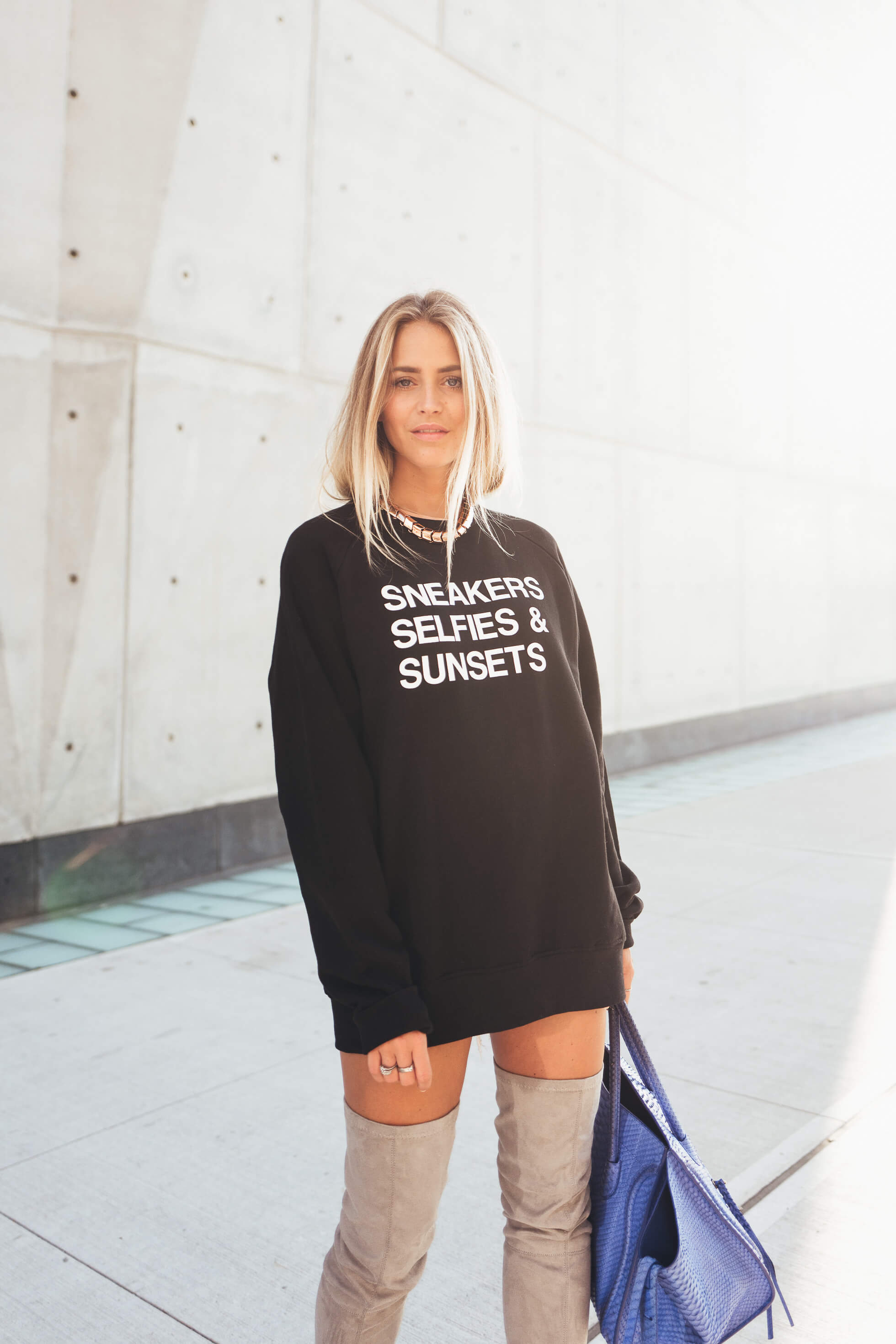 janni-deler-sneakers-selfies-sunsets-sweaterL1090945