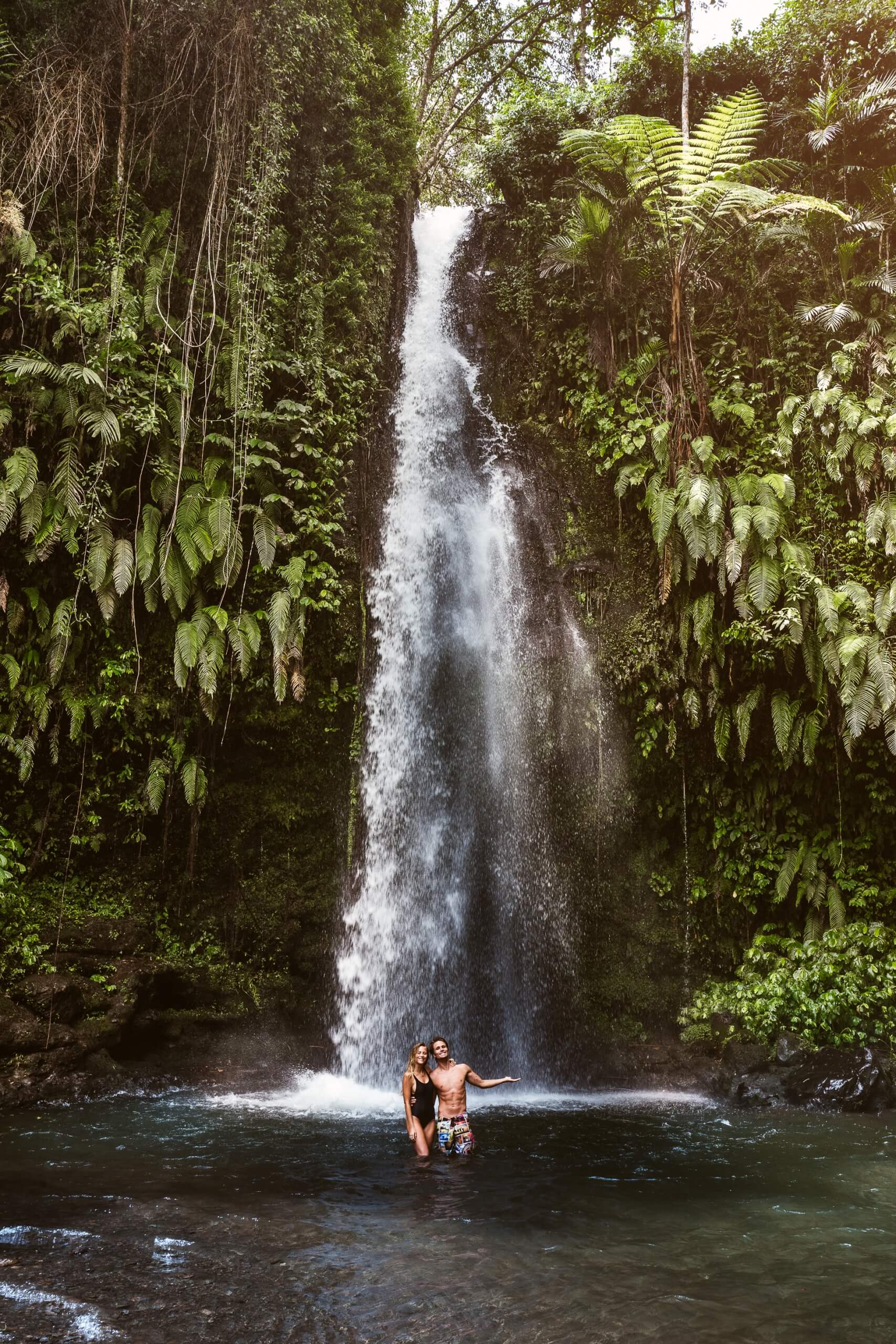 janni-deler-waterfall-lombok-4-of-7